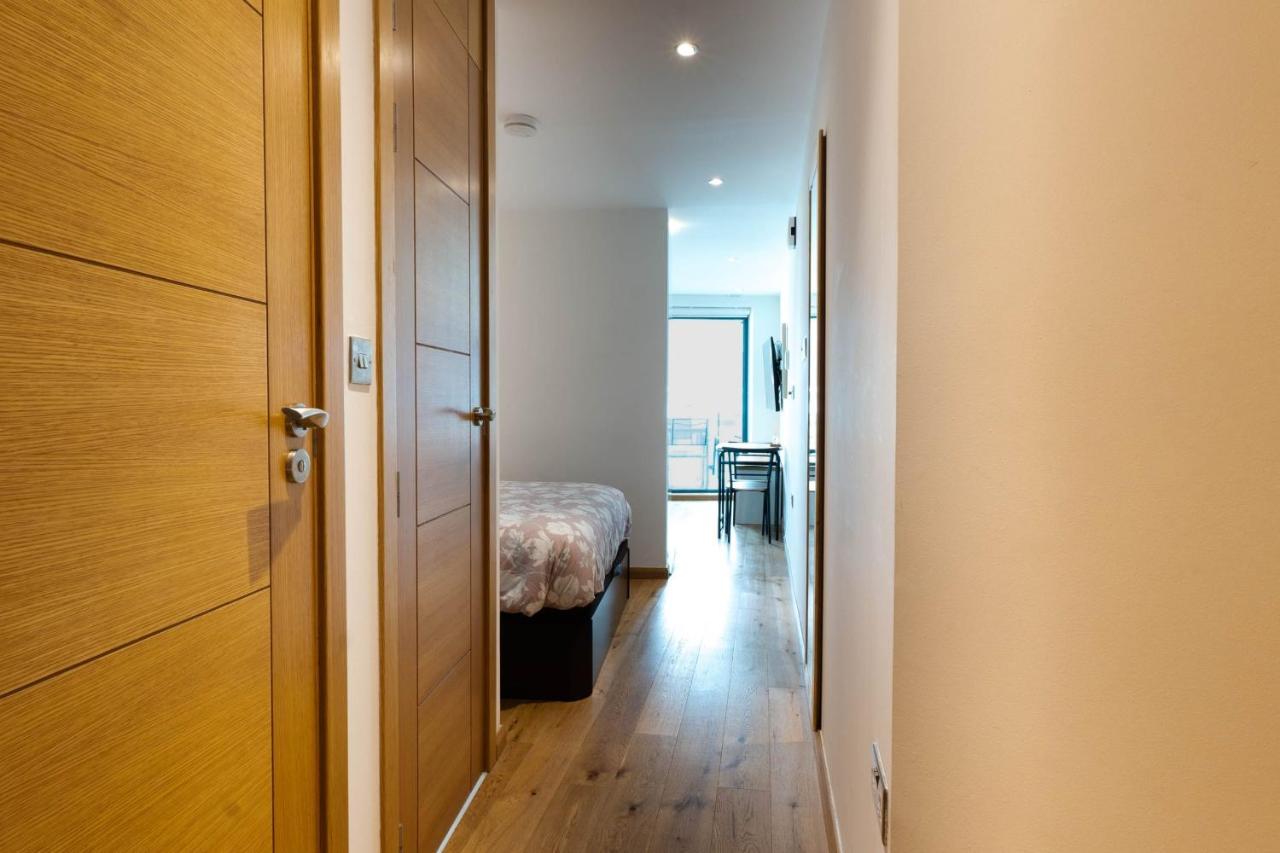 Ocean Spa Suite 11-Hosted By Sweetstay 直布罗陀 外观 照片